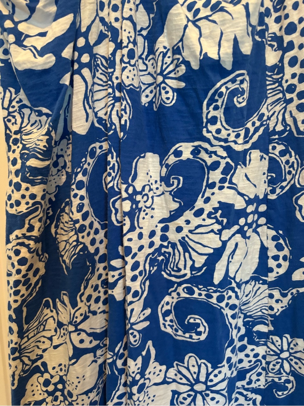 Lilly Pulitzer Blue & White Floral swim coverup - Women's large. GUC - Picture 5 of 5